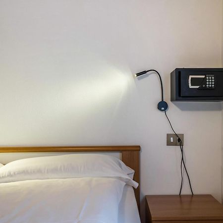 Casa Carlotta Apartment Malcesine Ngoại thất bức ảnh