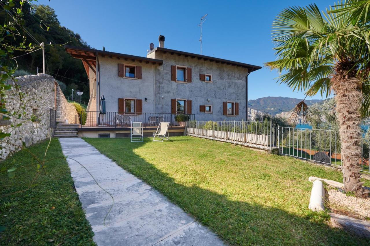Casa Carlotta Apartment Malcesine Ngoại thất bức ảnh