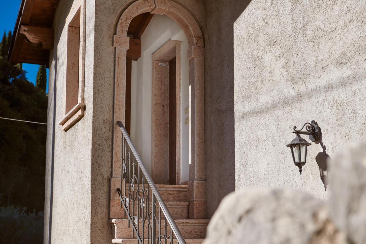 Casa Carlotta Apartment Malcesine Ngoại thất bức ảnh