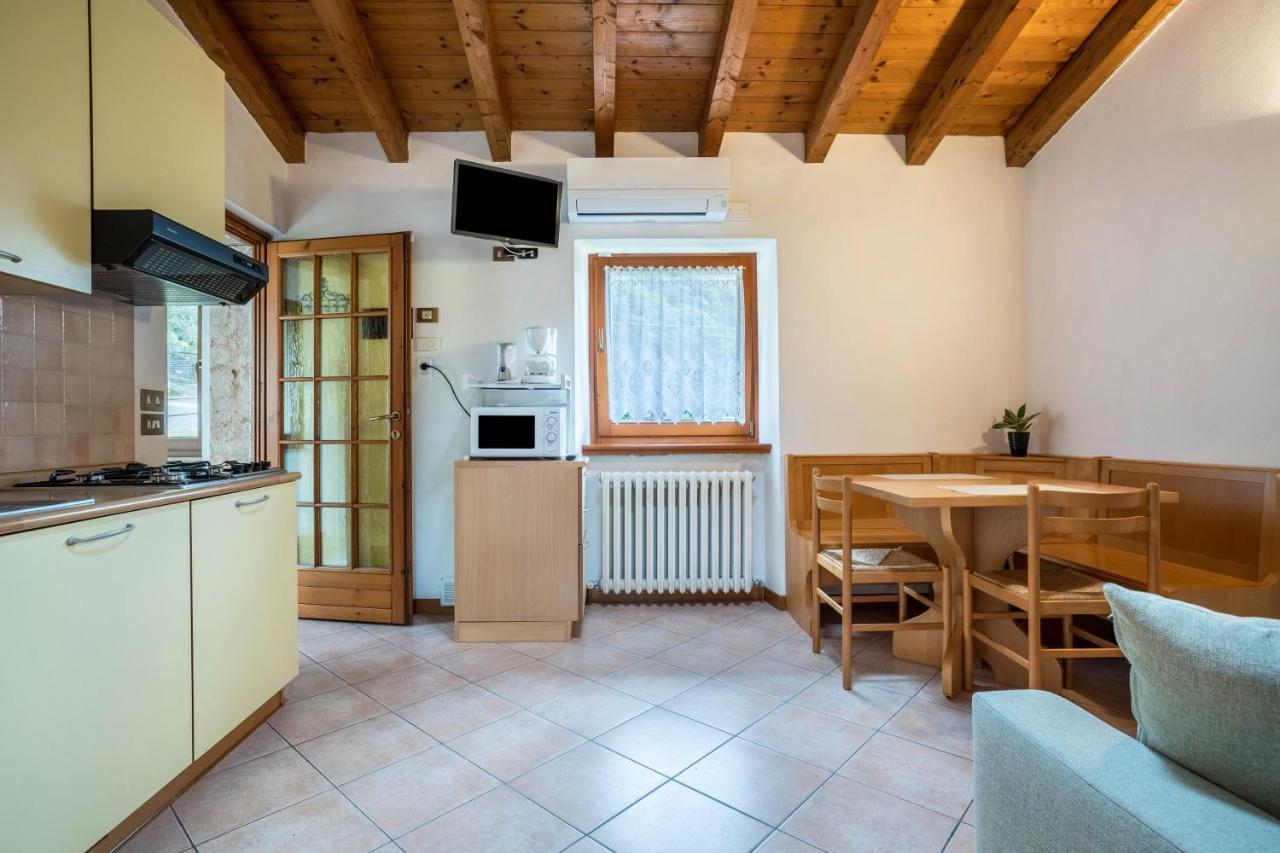Casa Carlotta Apartment Malcesine Ngoại thất bức ảnh
