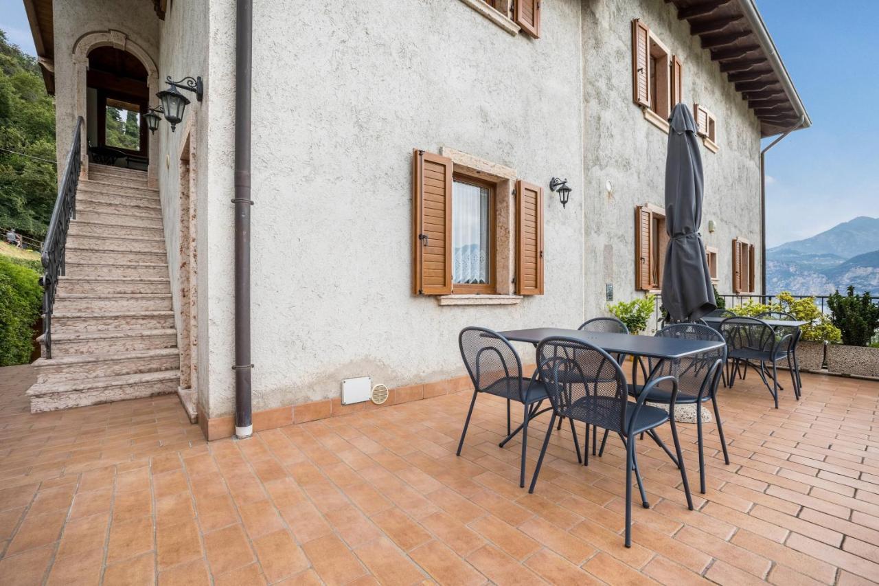 Casa Carlotta Apartment Malcesine Ngoại thất bức ảnh