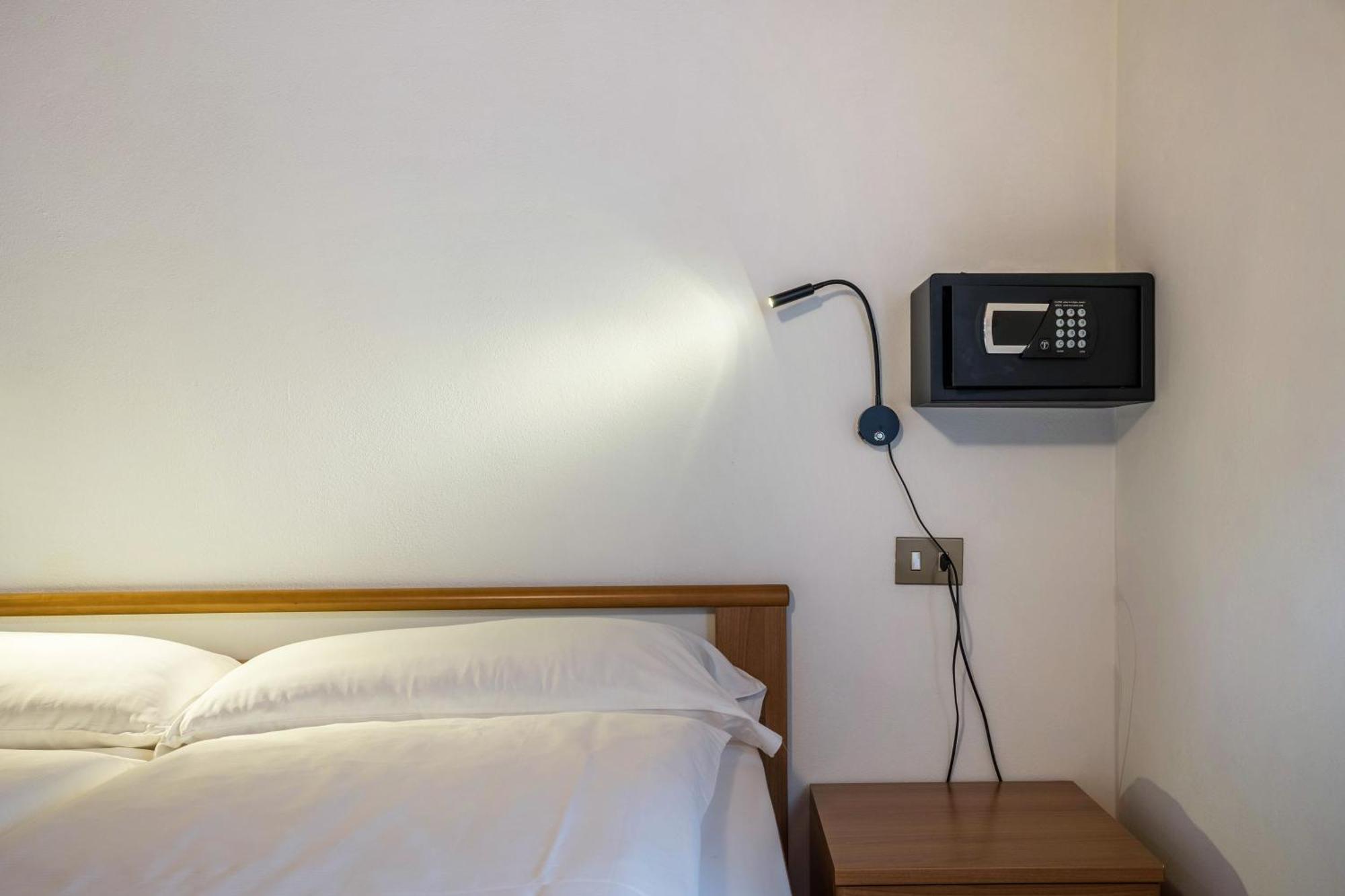 Casa Carlotta Apartment Malcesine Ngoại thất bức ảnh