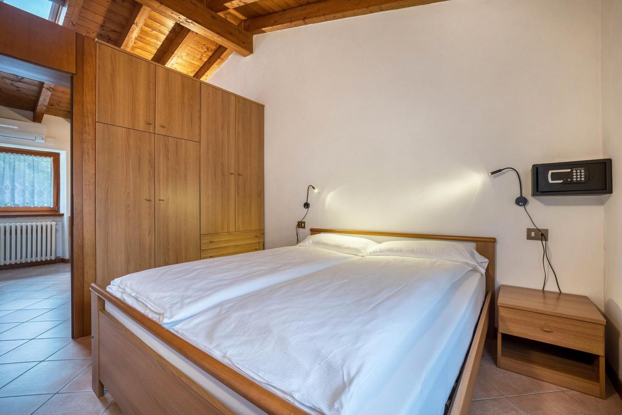 Casa Carlotta Apartment Malcesine Ngoại thất bức ảnh